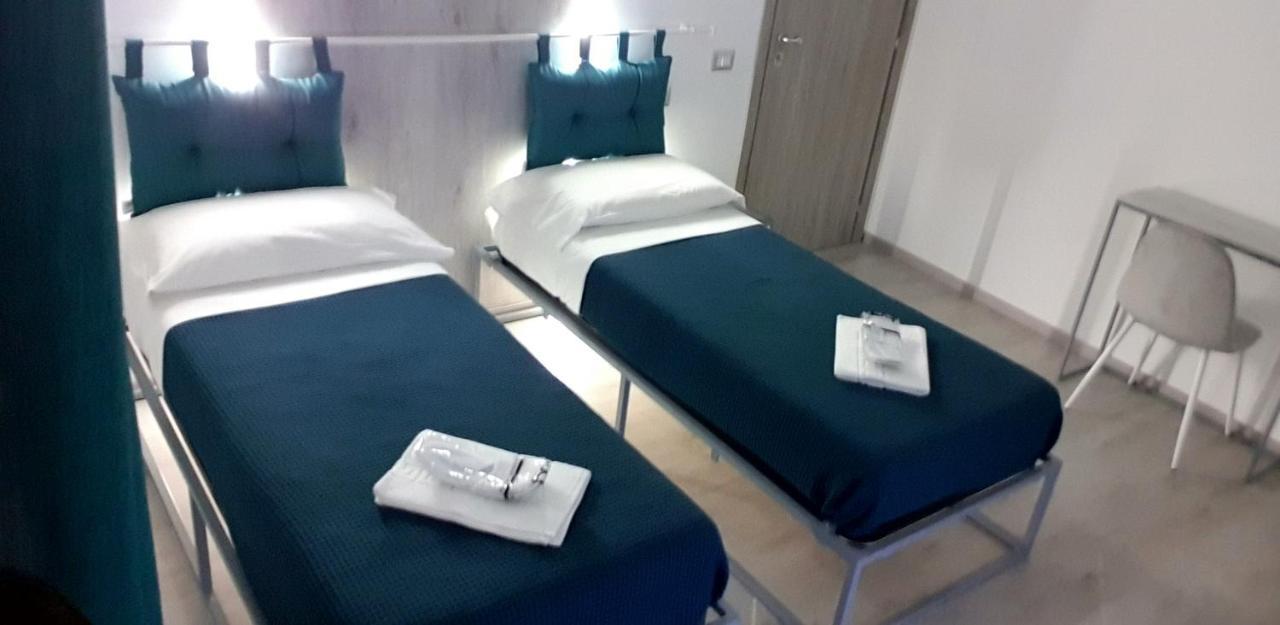 Bed and Breakfast Dame Crotone Zewnętrze zdjęcie